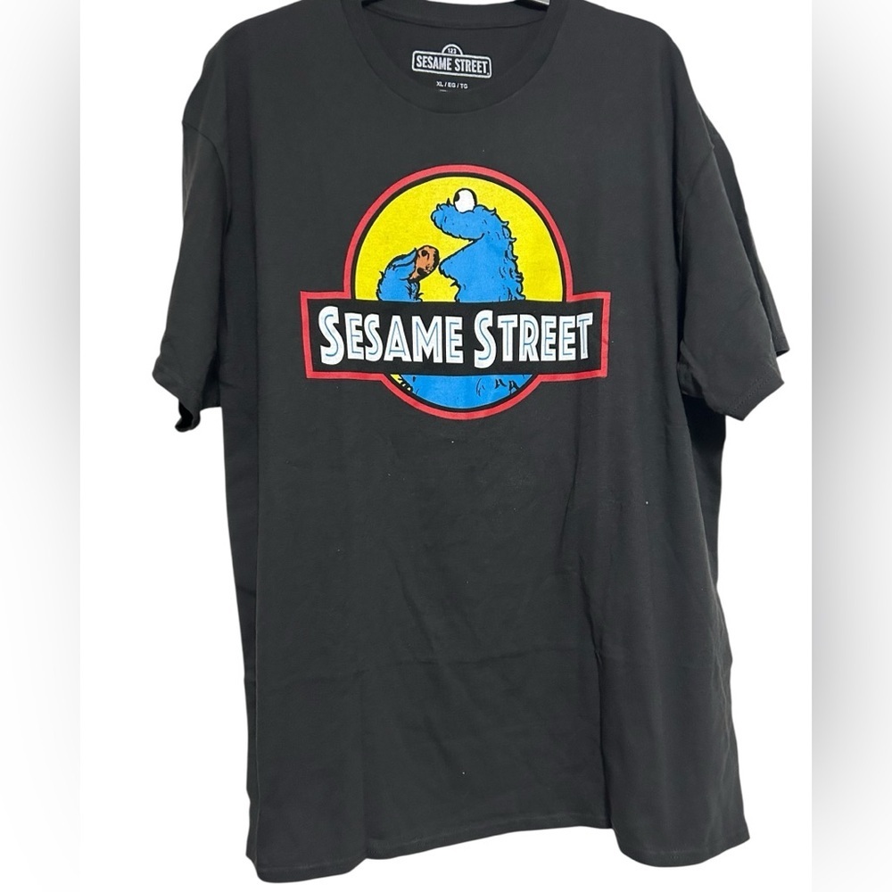 Sesame Street Black Graphic Tee Unisex Size XL